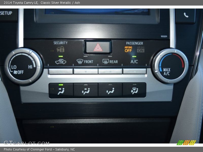 Classic Silver Metallic / Ash 2014 Toyota Camry LE