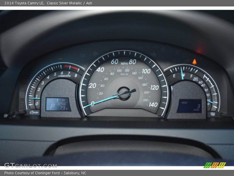 Classic Silver Metallic / Ash 2014 Toyota Camry LE