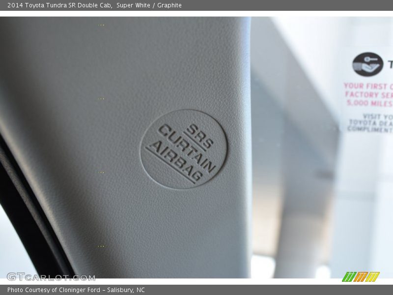 Super White / Graphite 2014 Toyota Tundra SR Double Cab