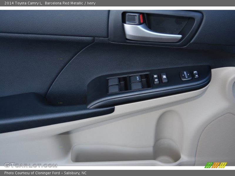 Barcelona Red Metallic / Ivory 2014 Toyota Camry L