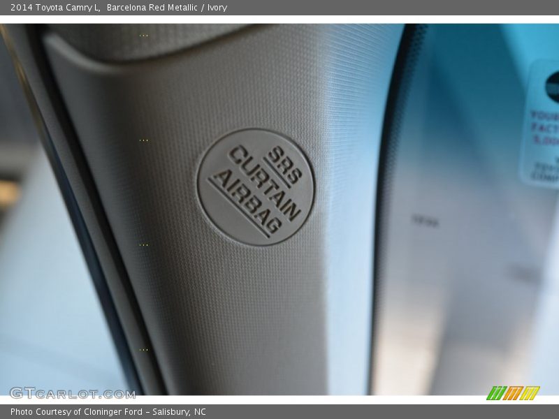 Barcelona Red Metallic / Ivory 2014 Toyota Camry L