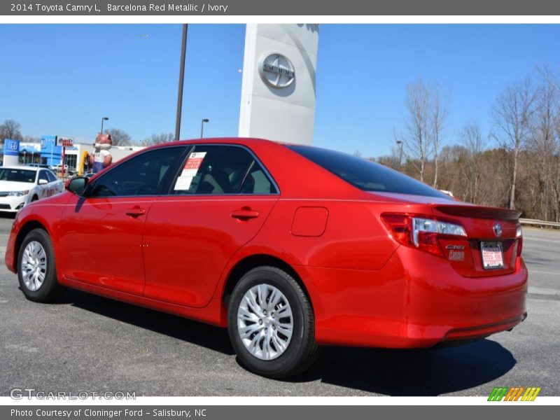 Barcelona Red Metallic / Ivory 2014 Toyota Camry L