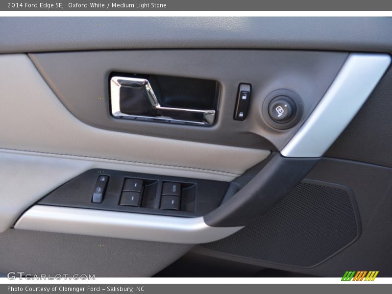 Oxford White / Medium Light Stone 2014 Ford Edge SE
