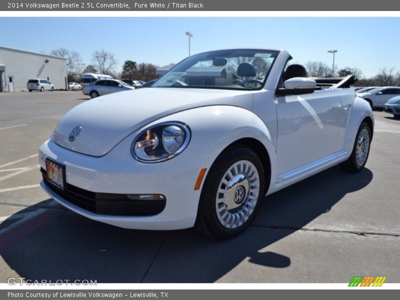 Pure White / Titan Black 2014 Volkswagen Beetle 2.5L Convertible