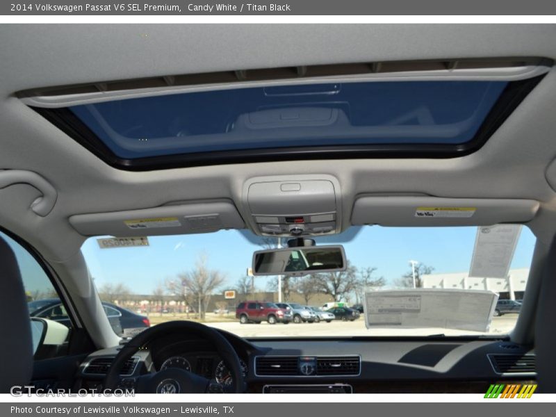 Candy White / Titan Black 2014 Volkswagen Passat V6 SEL Premium