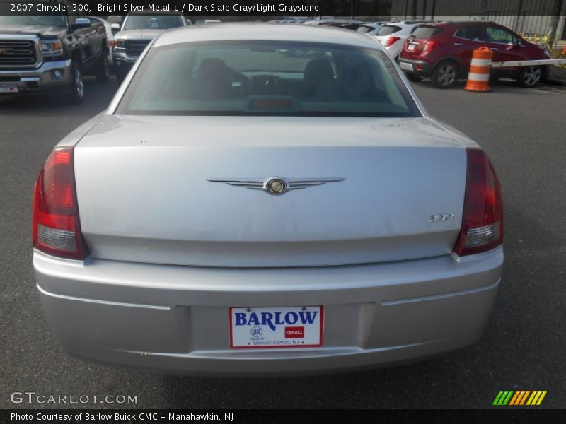 Bright Silver Metallic / Dark Slate Gray/Light Graystone 2007 Chrysler 300