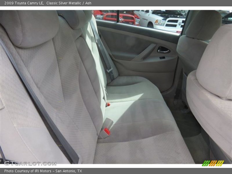 Classic Silver Metallic / Ash 2009 Toyota Camry LE