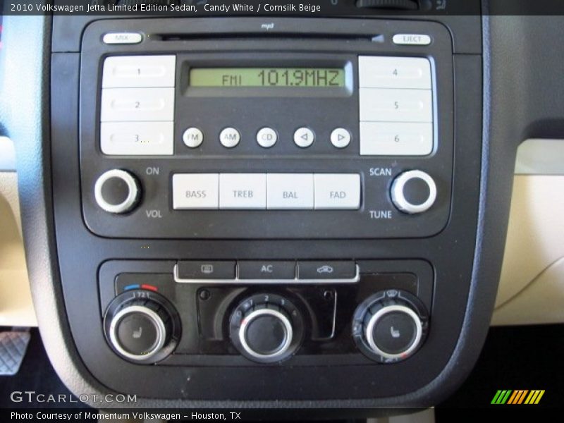Candy White / Cornsilk Beige 2010 Volkswagen Jetta Limited Edition Sedan