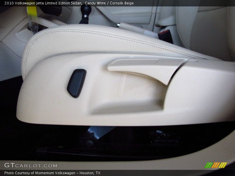 Candy White / Cornsilk Beige 2010 Volkswagen Jetta Limited Edition Sedan