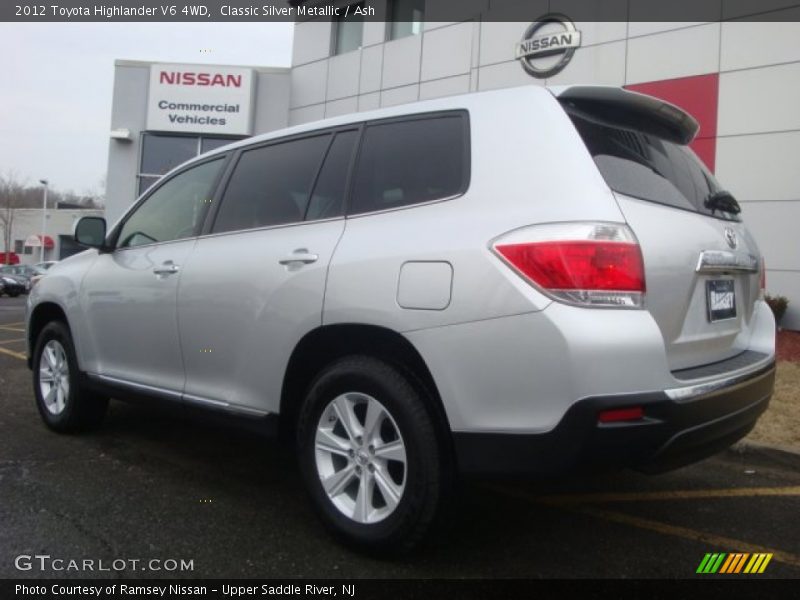 Classic Silver Metallic / Ash 2012 Toyota Highlander V6 4WD