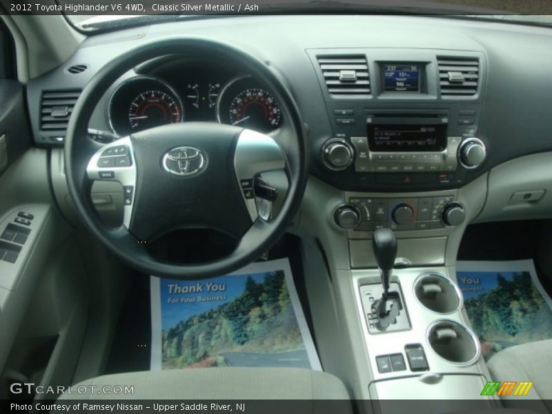 Classic Silver Metallic / Ash 2012 Toyota Highlander V6 4WD