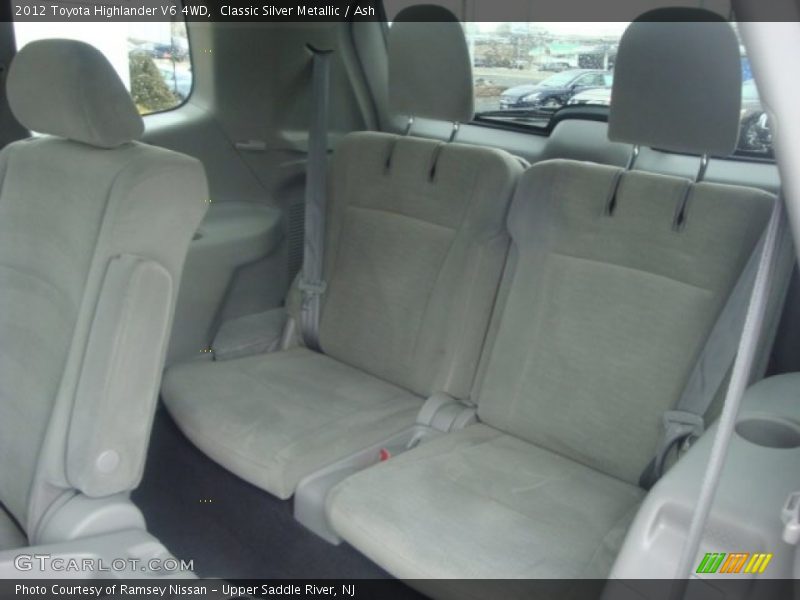 Classic Silver Metallic / Ash 2012 Toyota Highlander V6 4WD