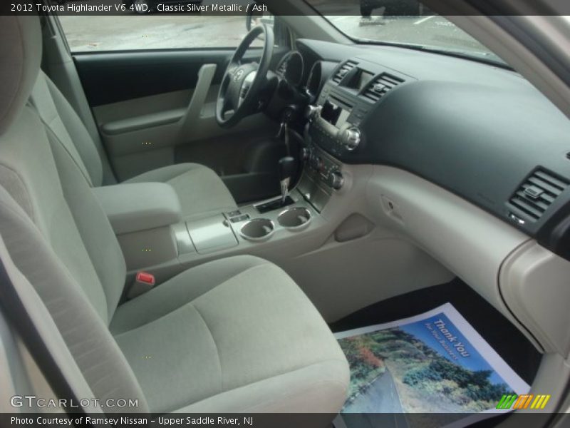 Classic Silver Metallic / Ash 2012 Toyota Highlander V6 4WD