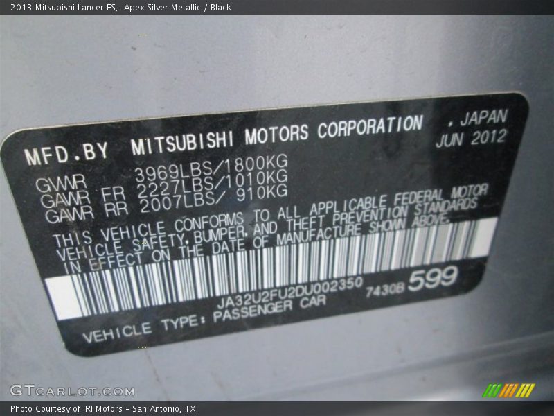 Apex Silver Metallic / Black 2013 Mitsubishi Lancer ES