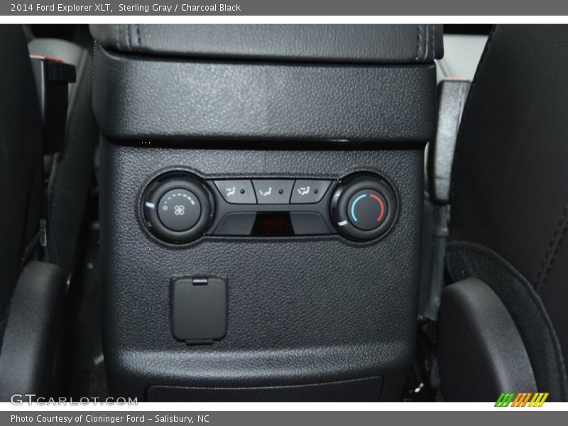 Sterling Gray / Charcoal Black 2014 Ford Explorer XLT
