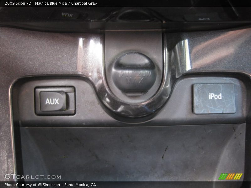 Nautica Blue Mica / Charcoal Gray 2009 Scion xD