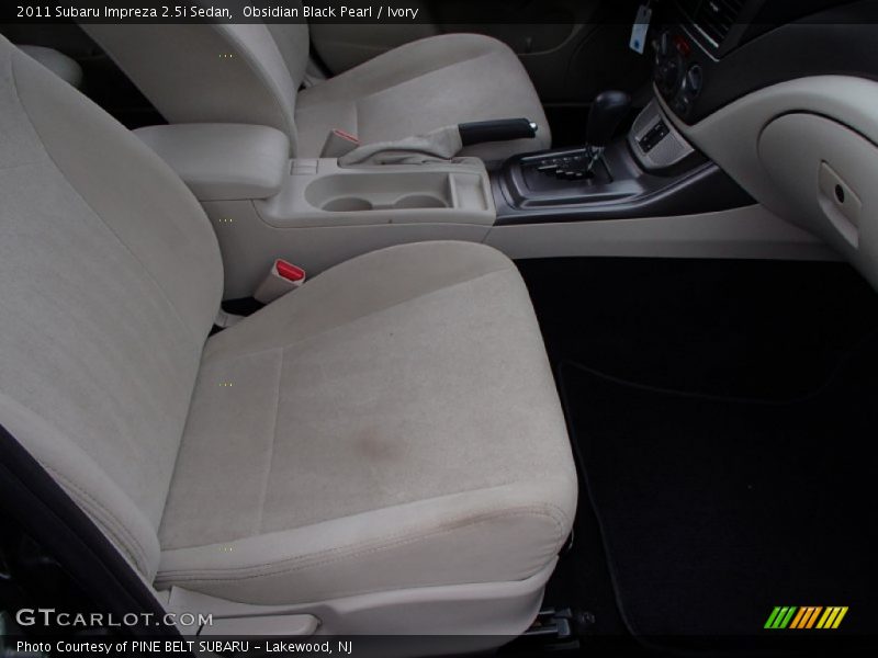 Obsidian Black Pearl / Ivory 2011 Subaru Impreza 2.5i Sedan