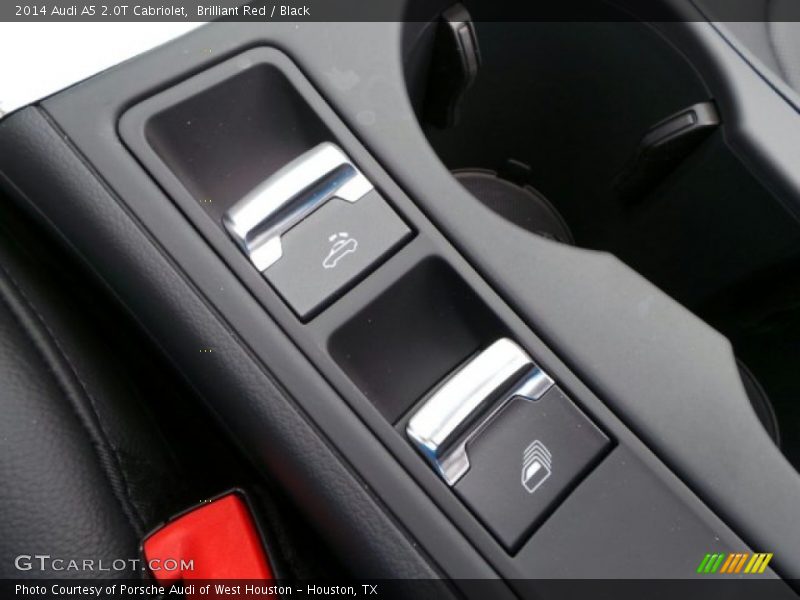Controls of 2014 A5 2.0T Cabriolet