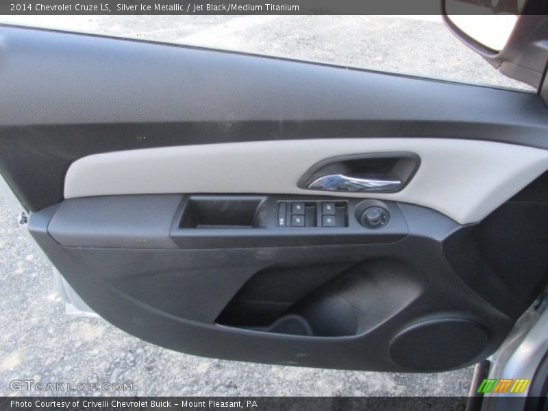 Silver Ice Metallic / Jet Black/Medium Titanium 2014 Chevrolet Cruze LS