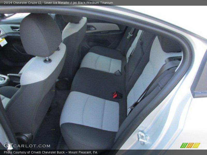 Silver Ice Metallic / Jet Black/Medium Titanium 2014 Chevrolet Cruze LS