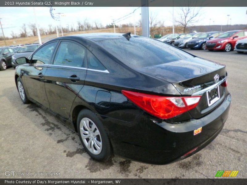 Midnight Black / Gray 2013 Hyundai Sonata GLS