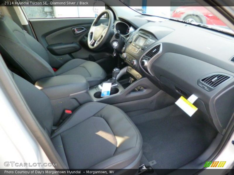 Diamond Silver / Black 2014 Hyundai Tucson SE
