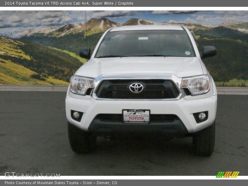 Super White / Graphite 2014 Toyota Tacoma V6 TRD Access Cab 4x4
