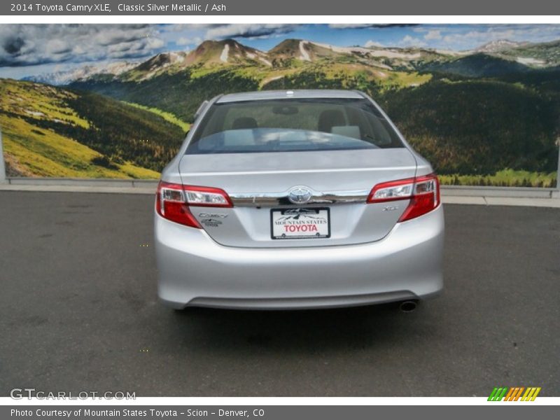 Classic Silver Metallic / Ash 2014 Toyota Camry XLE