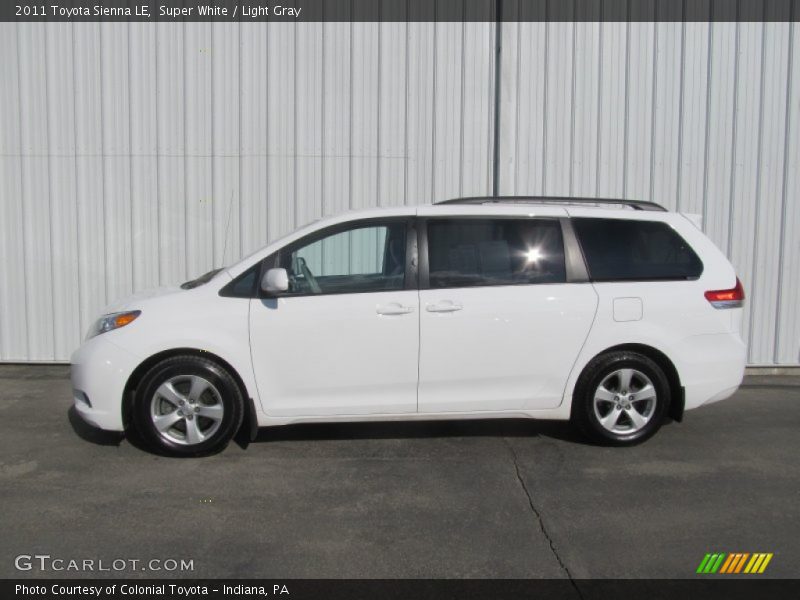 Super White / Light Gray 2011 Toyota Sienna LE