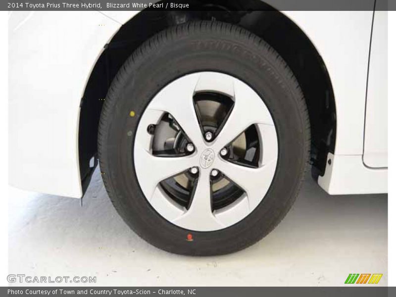 Blizzard White Pearl / Bisque 2014 Toyota Prius Three Hybrid