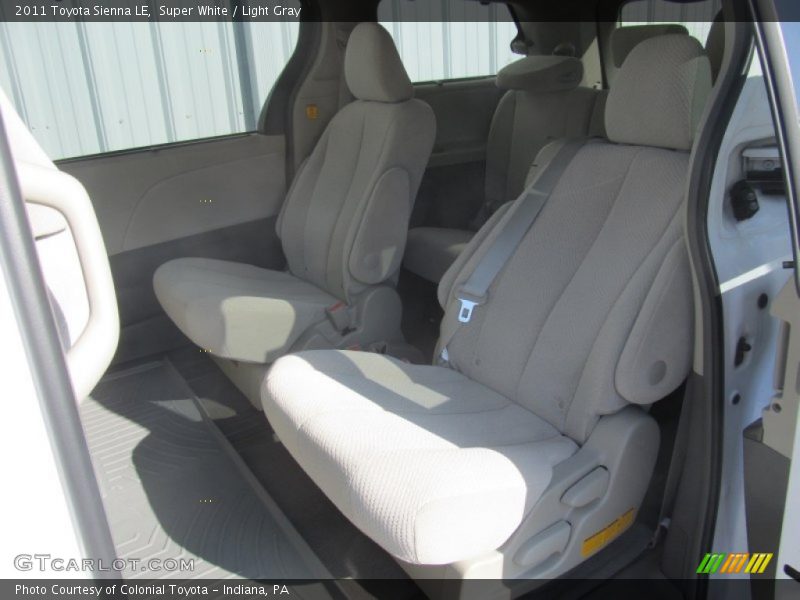 Super White / Light Gray 2011 Toyota Sienna LE