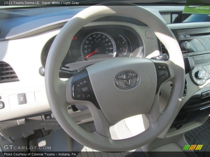 Super White / Light Gray 2011 Toyota Sienna LE