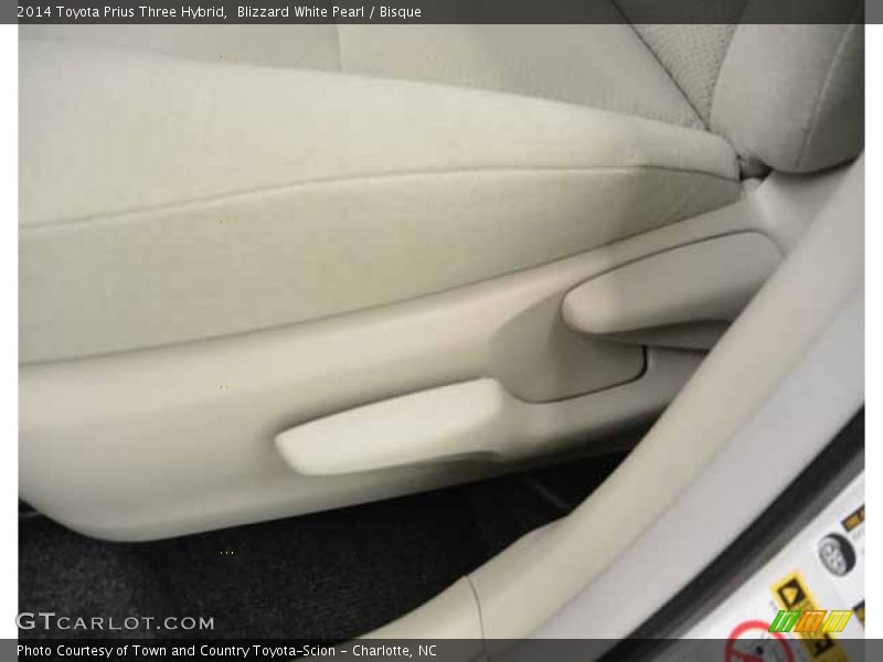 Blizzard White Pearl / Bisque 2014 Toyota Prius Three Hybrid