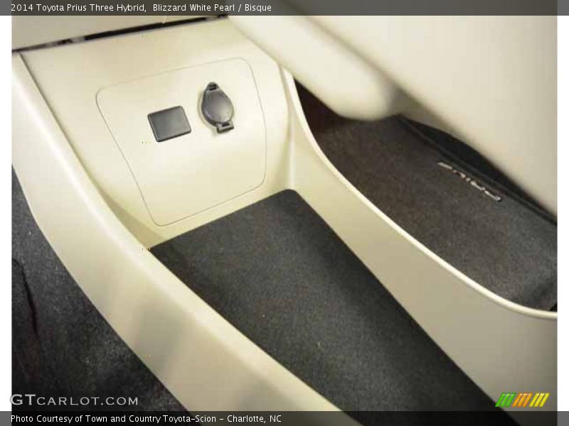 Blizzard White Pearl / Bisque 2014 Toyota Prius Three Hybrid