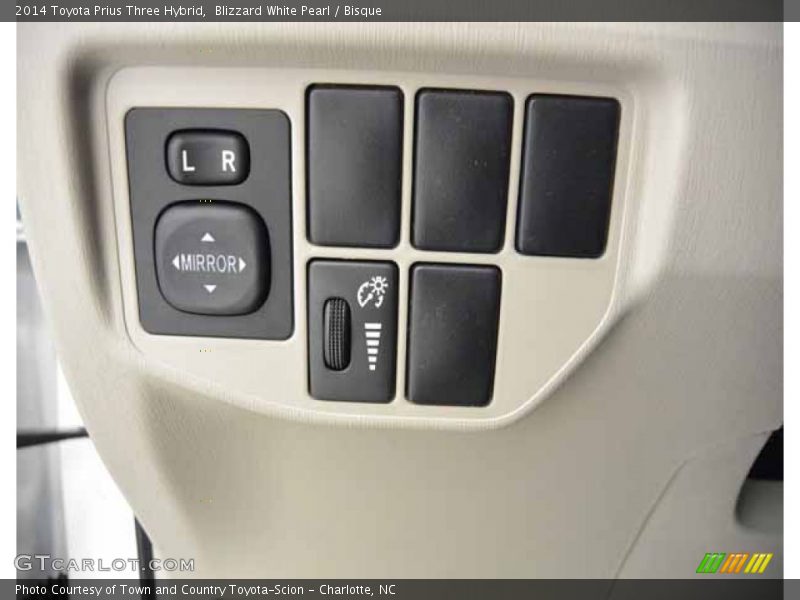 Blizzard White Pearl / Bisque 2014 Toyota Prius Three Hybrid