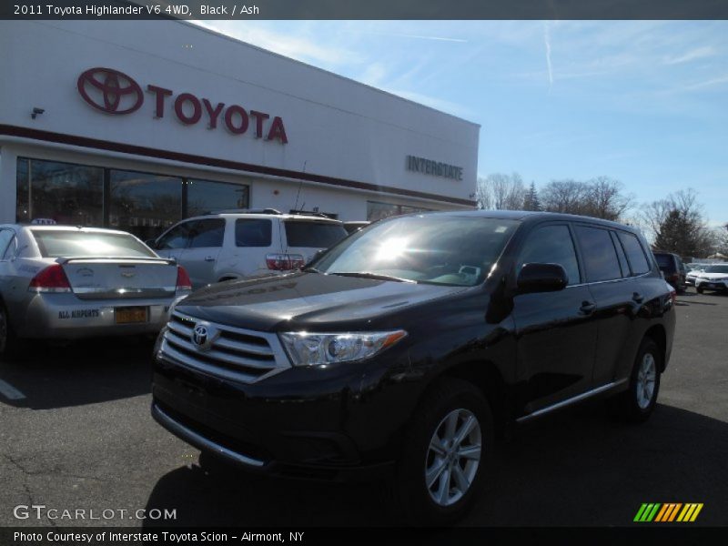 Black / Ash 2011 Toyota Highlander V6 4WD