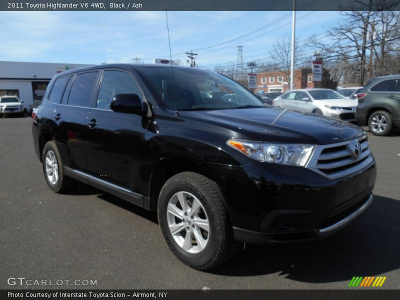 Black / Ash 2011 Toyota Highlander V6 4WD