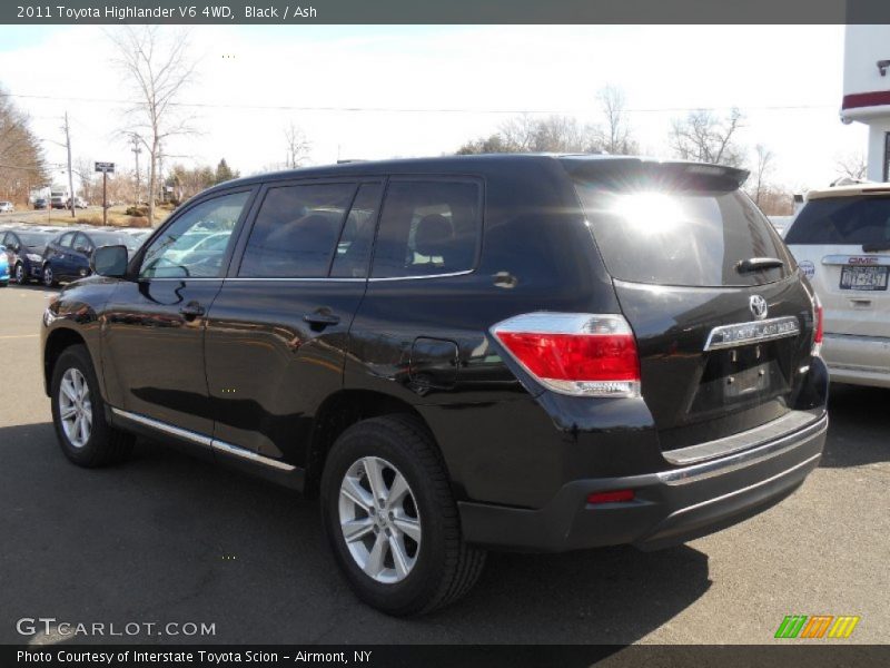 Black / Ash 2011 Toyota Highlander V6 4WD