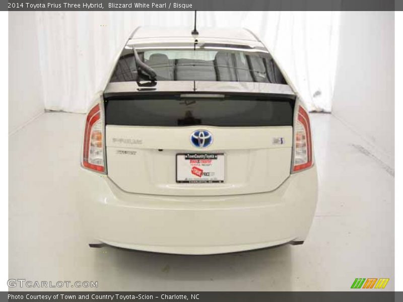 Blizzard White Pearl / Bisque 2014 Toyota Prius Three Hybrid