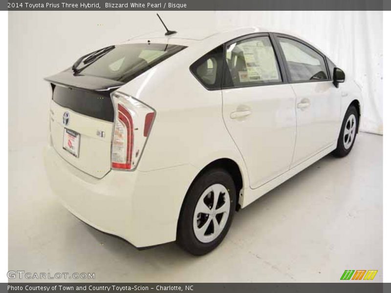 Blizzard White Pearl / Bisque 2014 Toyota Prius Three Hybrid