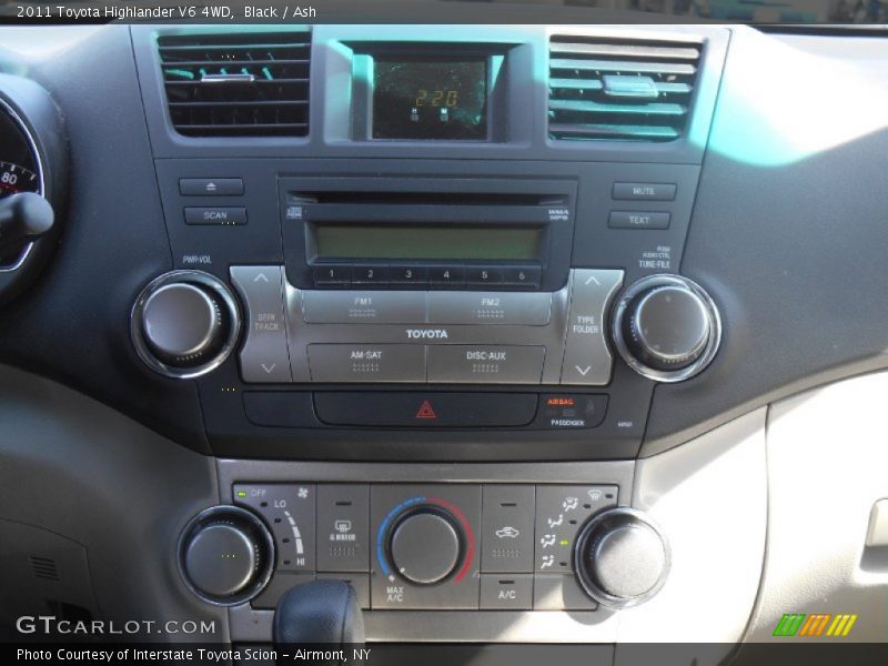 Black / Ash 2011 Toyota Highlander V6 4WD