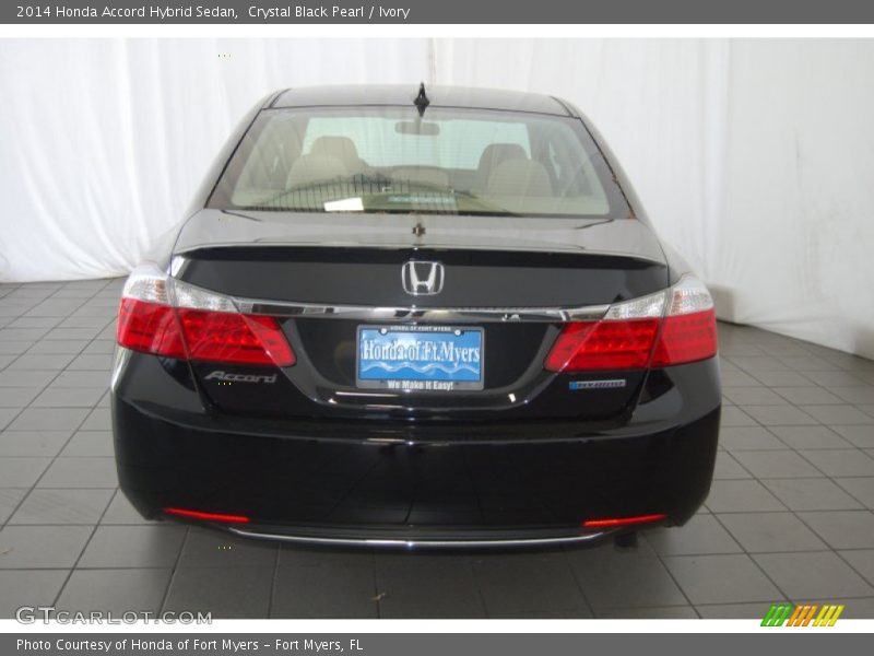 Crystal Black Pearl / Ivory 2014 Honda Accord Hybrid Sedan