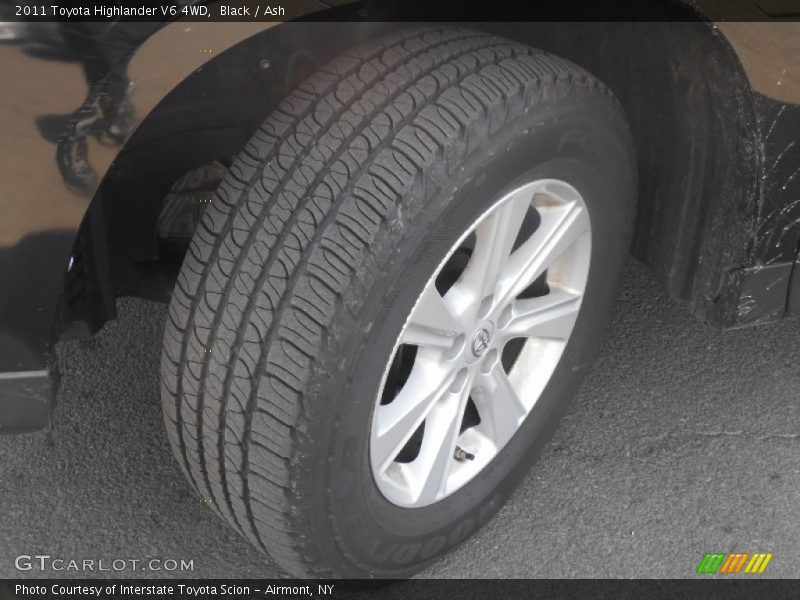 Black / Ash 2011 Toyota Highlander V6 4WD