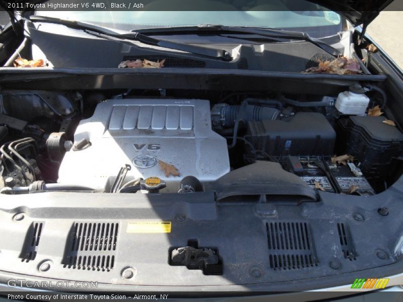 Black / Ash 2011 Toyota Highlander V6 4WD