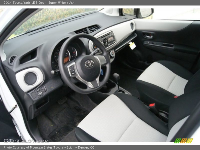 Super White / Ash 2014 Toyota Yaris LE 5 Door