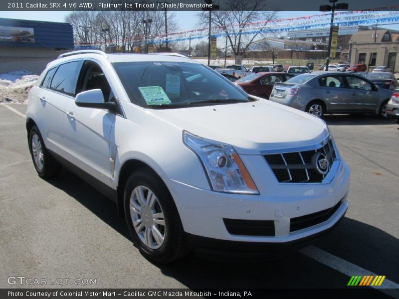 Front 3/4 View of 2011 SRX 4 V6 AWD