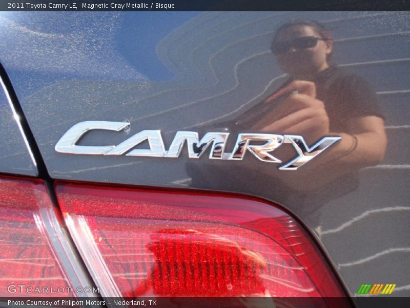 Magnetic Gray Metallic / Bisque 2011 Toyota Camry LE