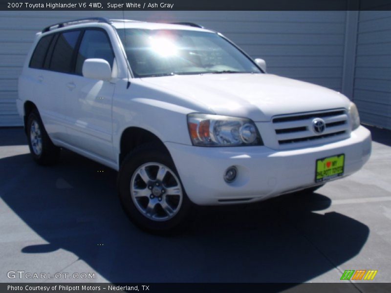 Super White / Ash Gray 2007 Toyota Highlander V6 4WD