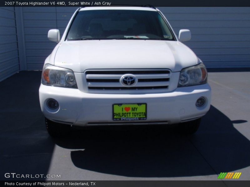 Super White / Ash Gray 2007 Toyota Highlander V6 4WD