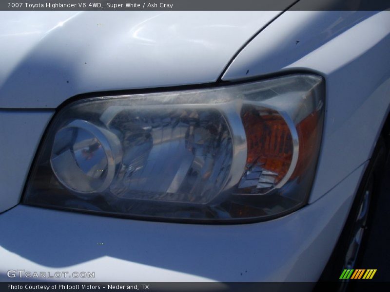 Super White / Ash Gray 2007 Toyota Highlander V6 4WD